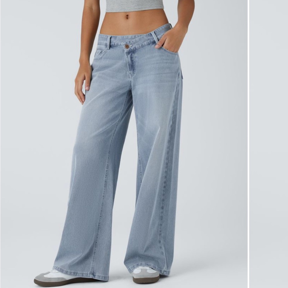 Halara Flex low rise baggy wide leg jeans - SZ Small PETITE